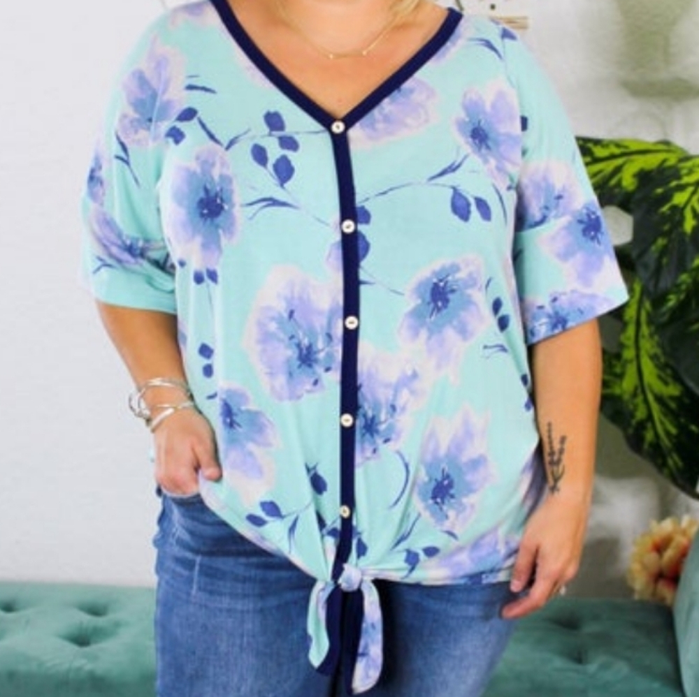 NWT Sew in Love brightly colored blouse with buttons and tie knot short sleeve